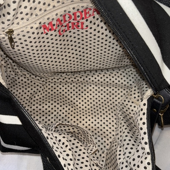 Madden Girl Black White Striped Duffle Bag - Picture 9 of 9